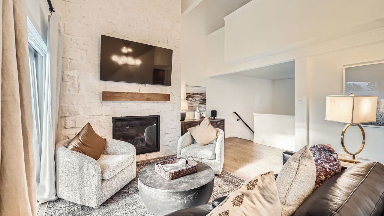Photo of Livingroom in Warrior's Mark