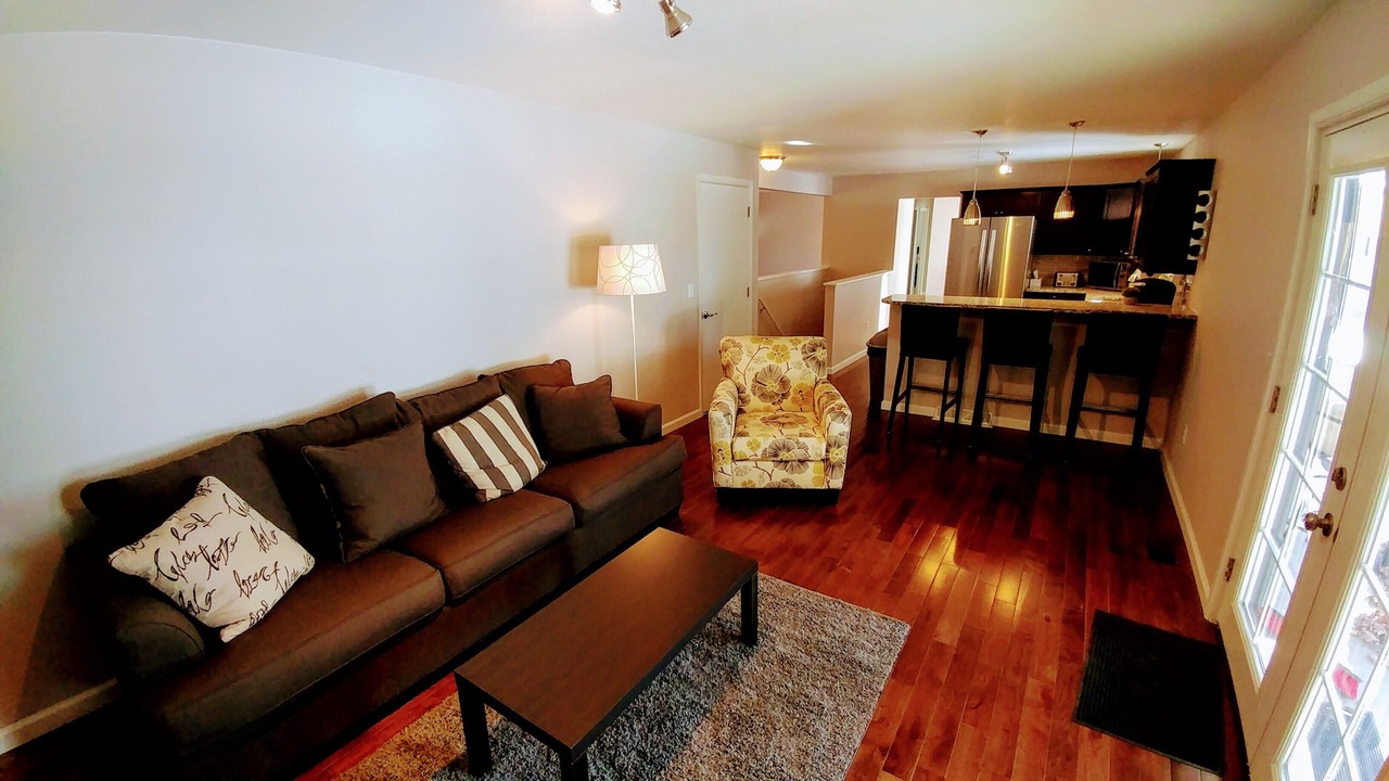 Photo of Livingroom in Northwest Arvada