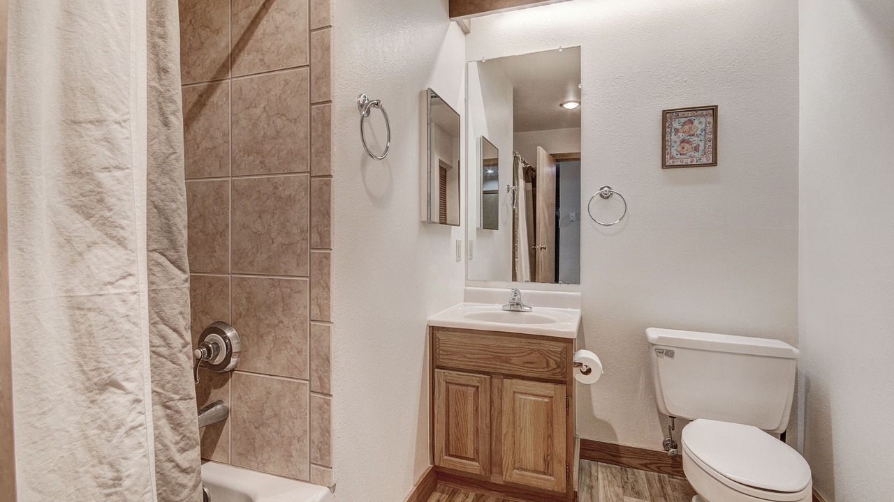 Photo of Bathroom in Dillon