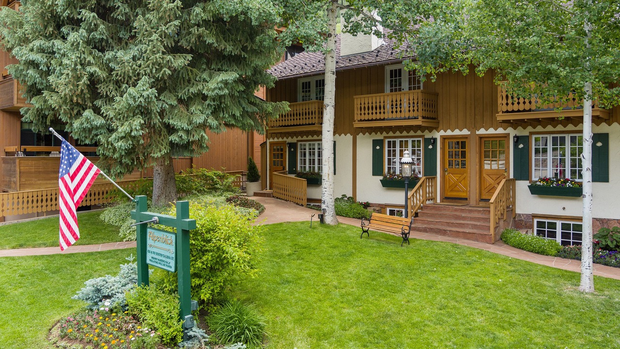 Photo of Others in Aspen