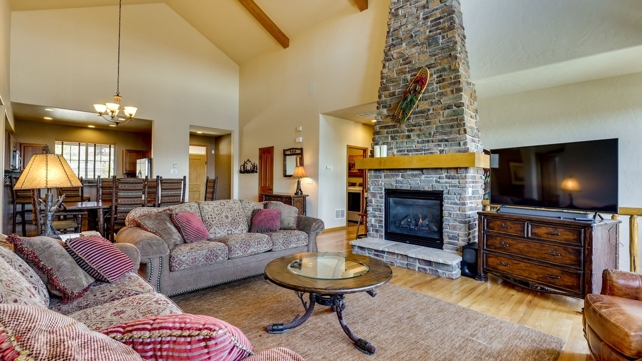 Photo of Livingroom in Silvercreek