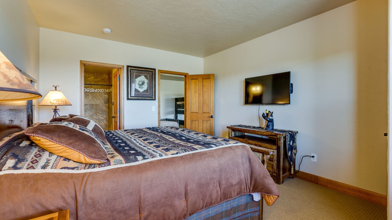 Photo of Bedroom in Silvercreek