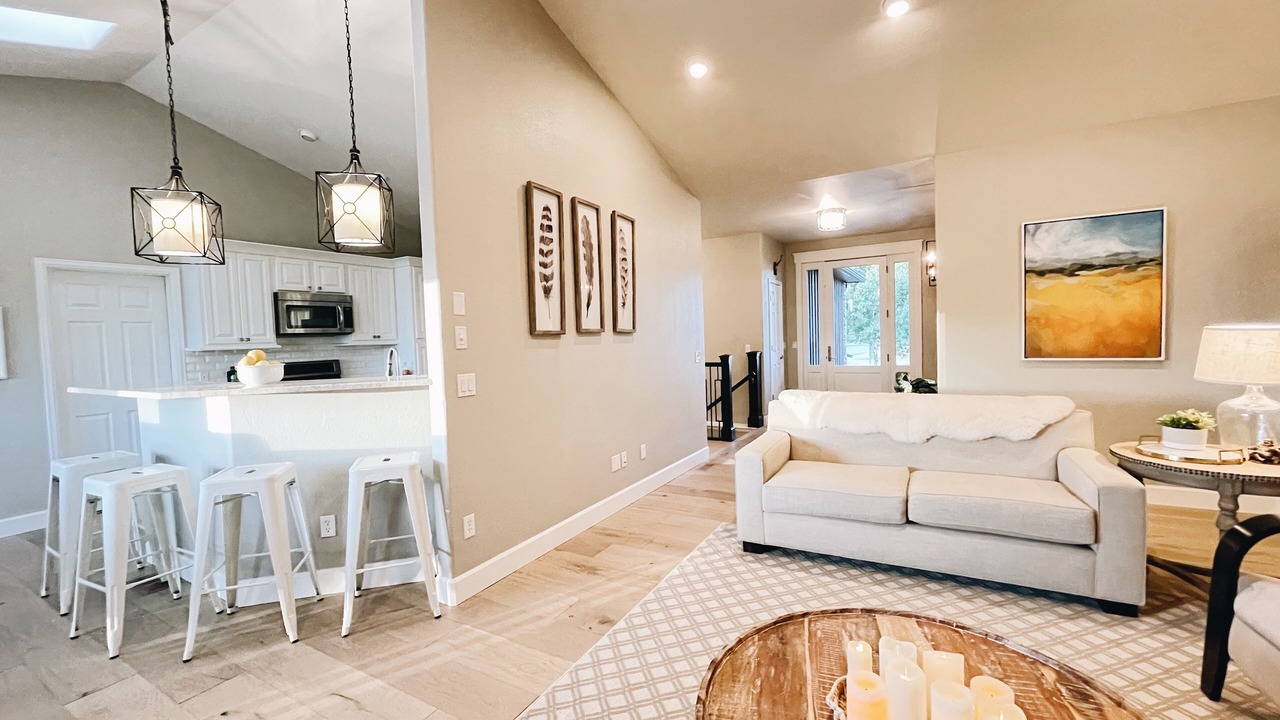 Photo of Livingroom in Montrose