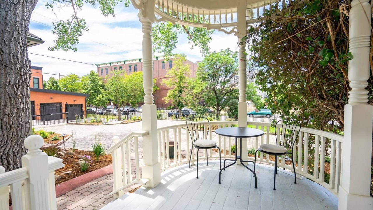 Photo of Outdoor in Five Points