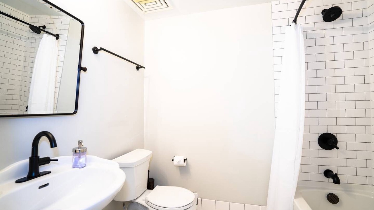 Photo of Bathroom in Five Points