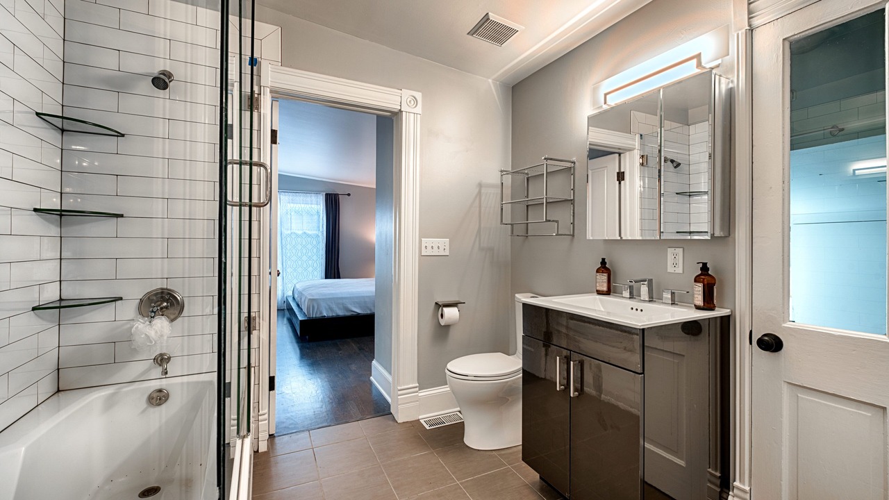 Photo of Bathroom in Whittier