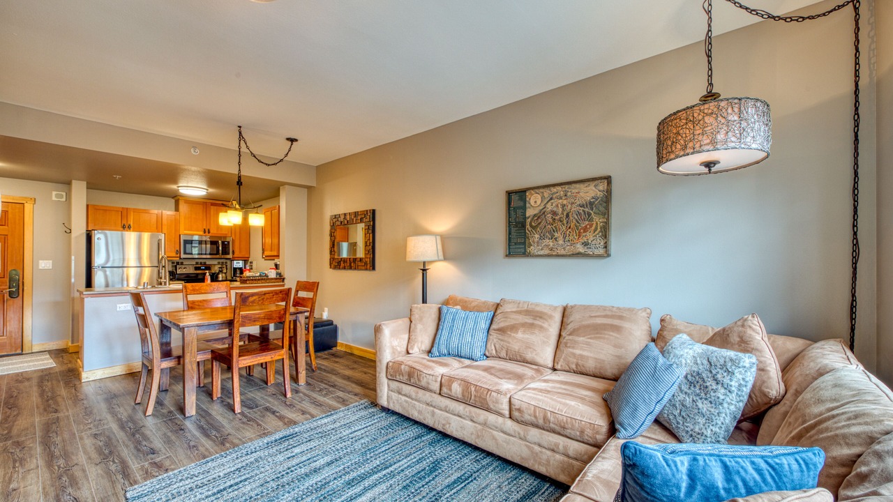 Photo of Livingroom in Copper Mountain Village