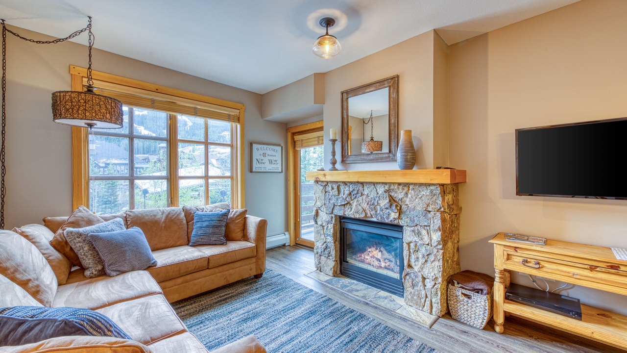 Photo of Livingroom in Copper Mountain Village
