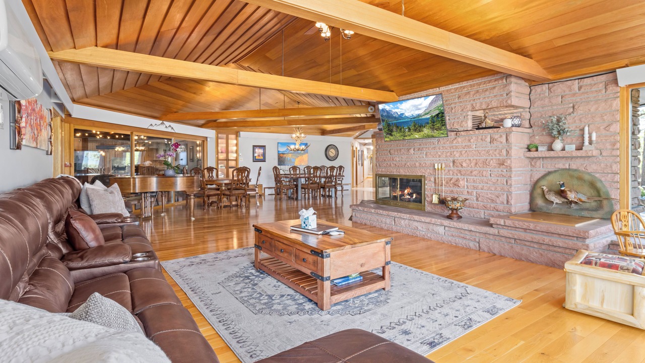 Photo of Livingroom in Estes Park