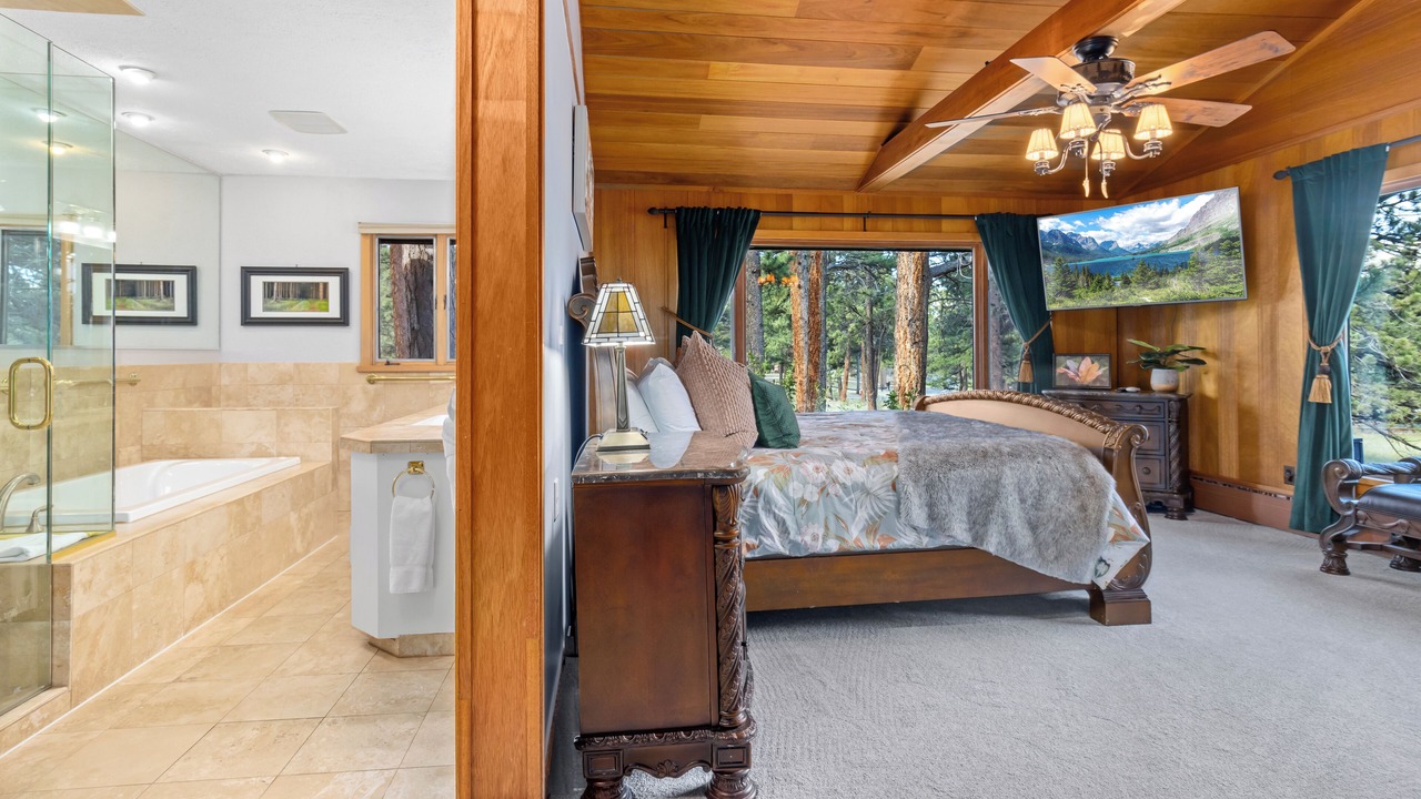 Photo of Bedroom in Estes Park