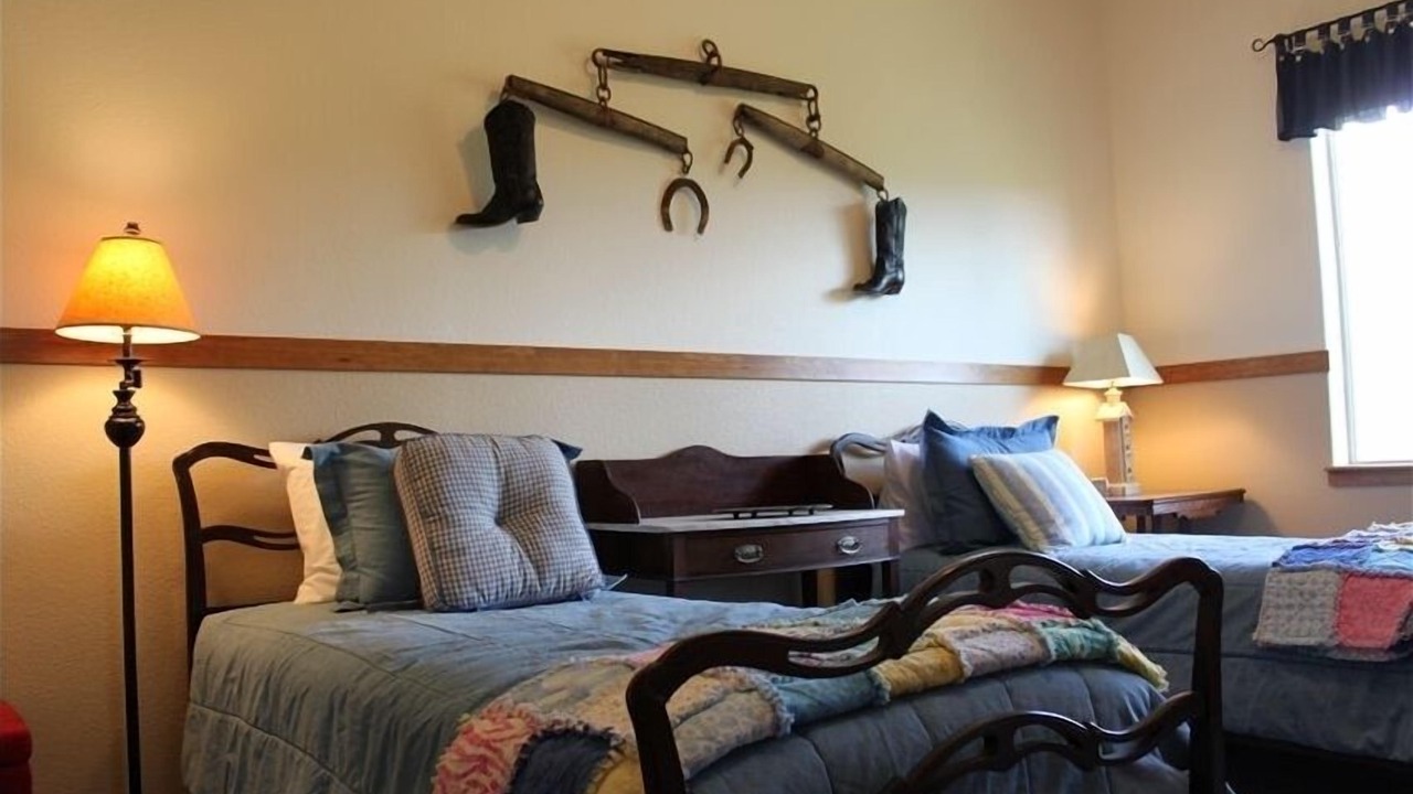 Photo of Bedroom in Victor