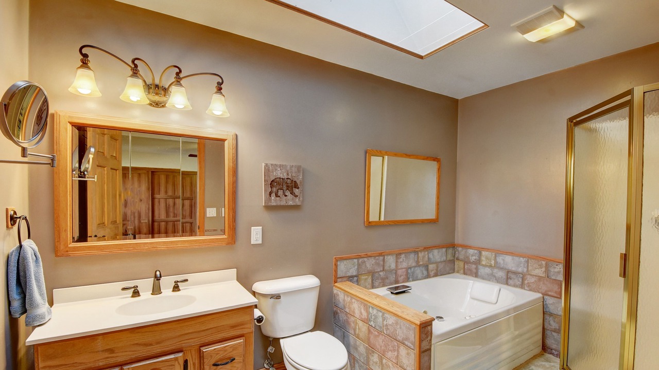 Photo of Bathroom in Carriage Hills