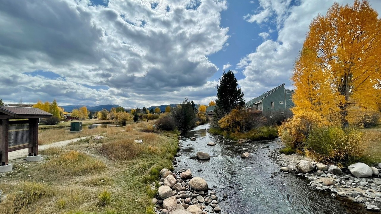 Photo of Outdoor in Fraser