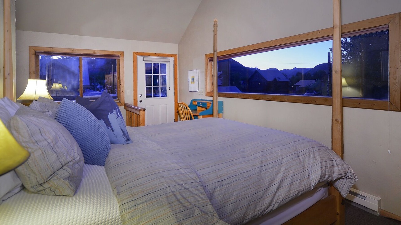Photo of Bedroom in Crested Butte