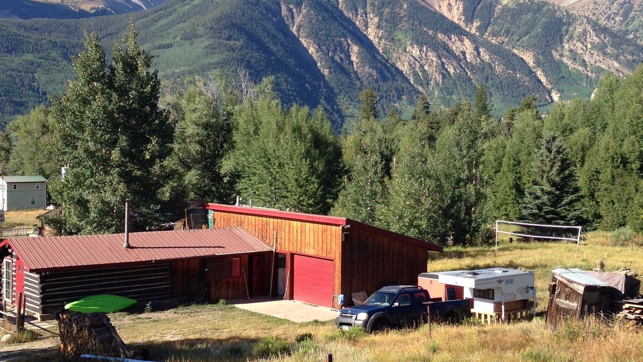 Photo of Others in Twin Lakes