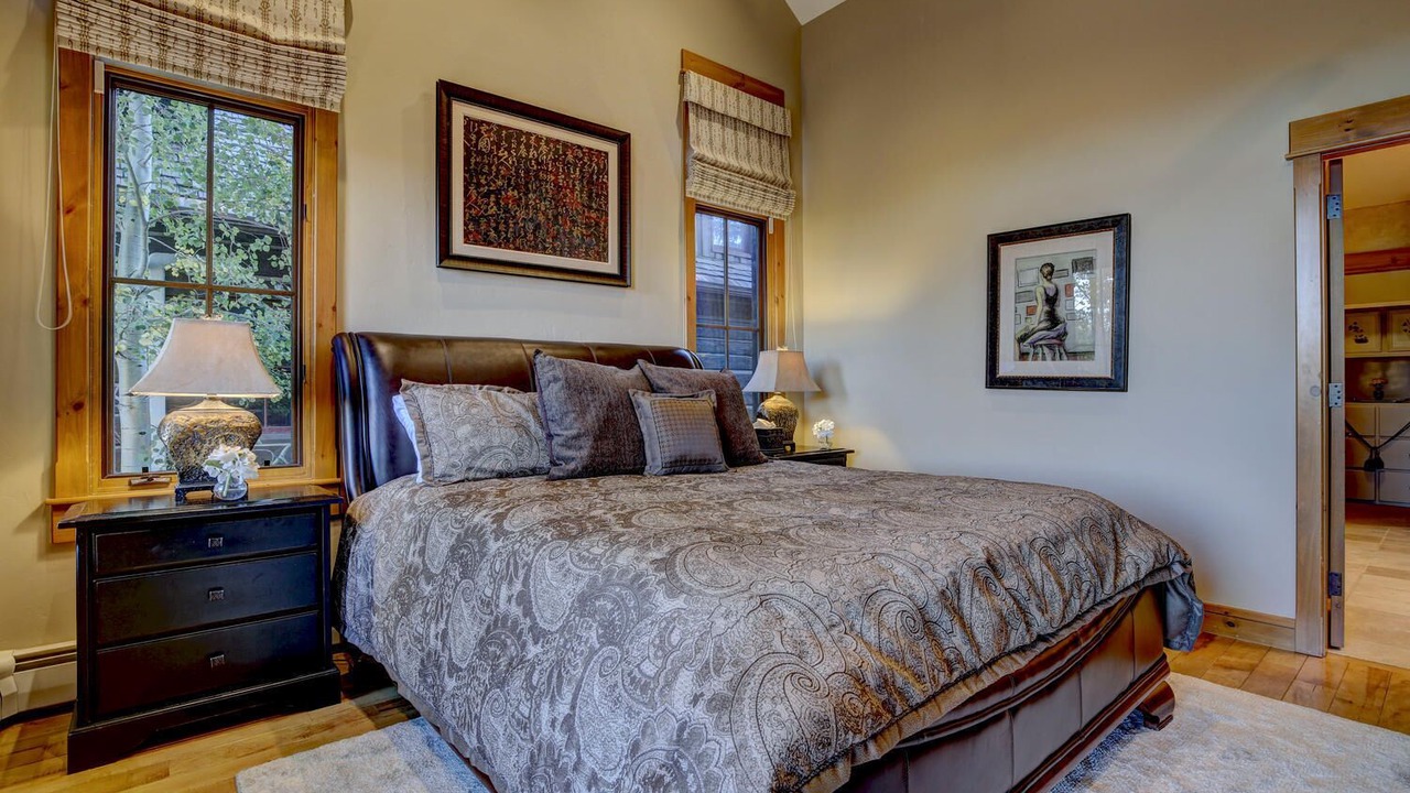 Photo of Bedroom in Avon