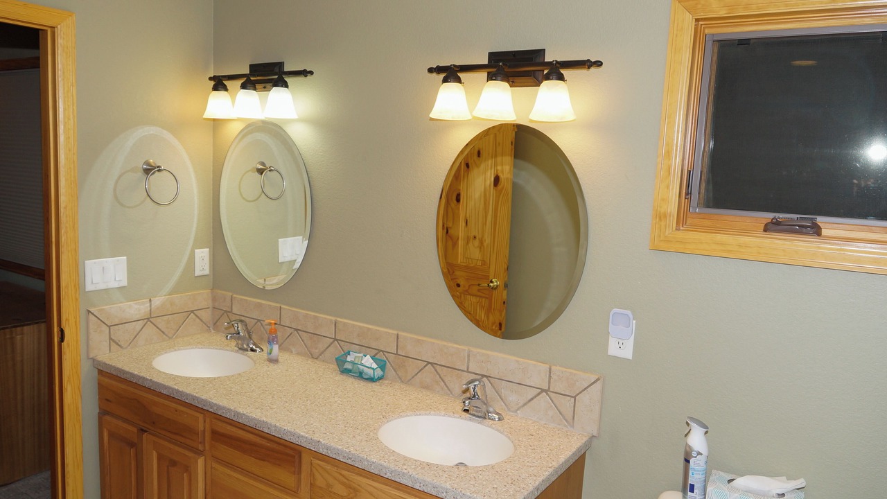Photo of Bathroom in Stanley Hills