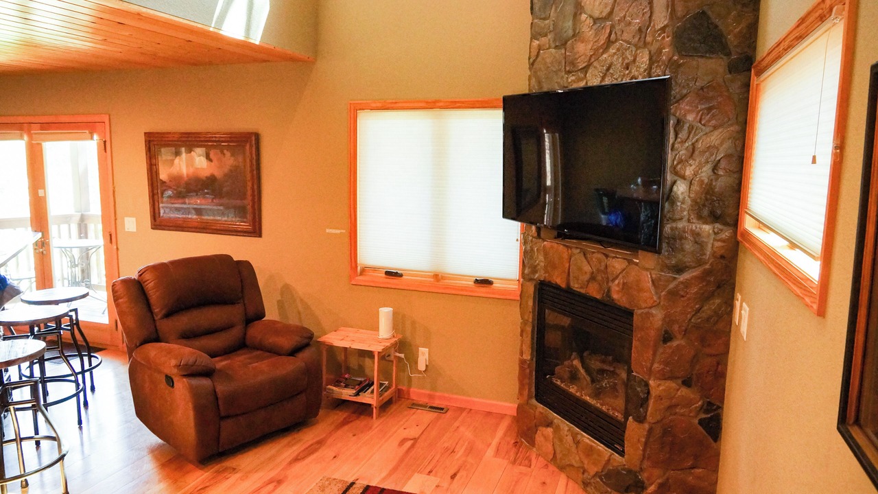 Photo of Livingroom in Stanley Hills