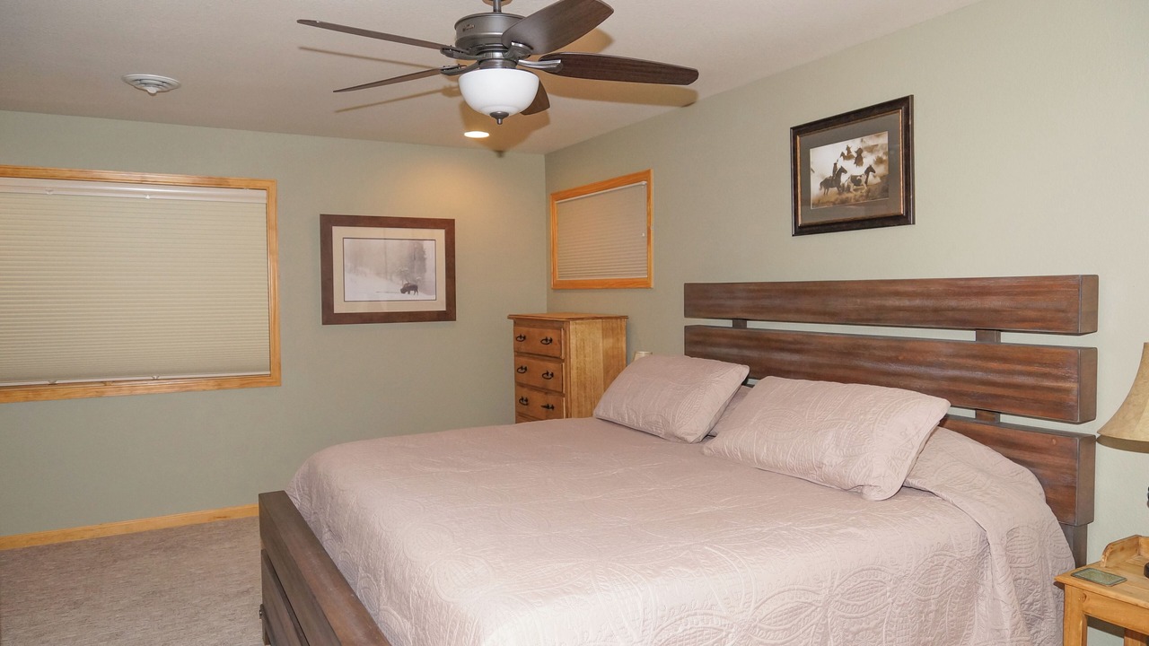 Photo of Bedroom in Stanley Hills