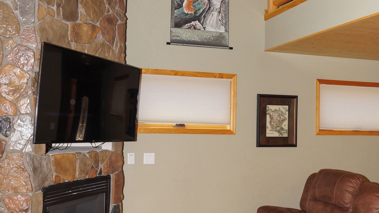 Photo of Livingroom in Stanley Hills