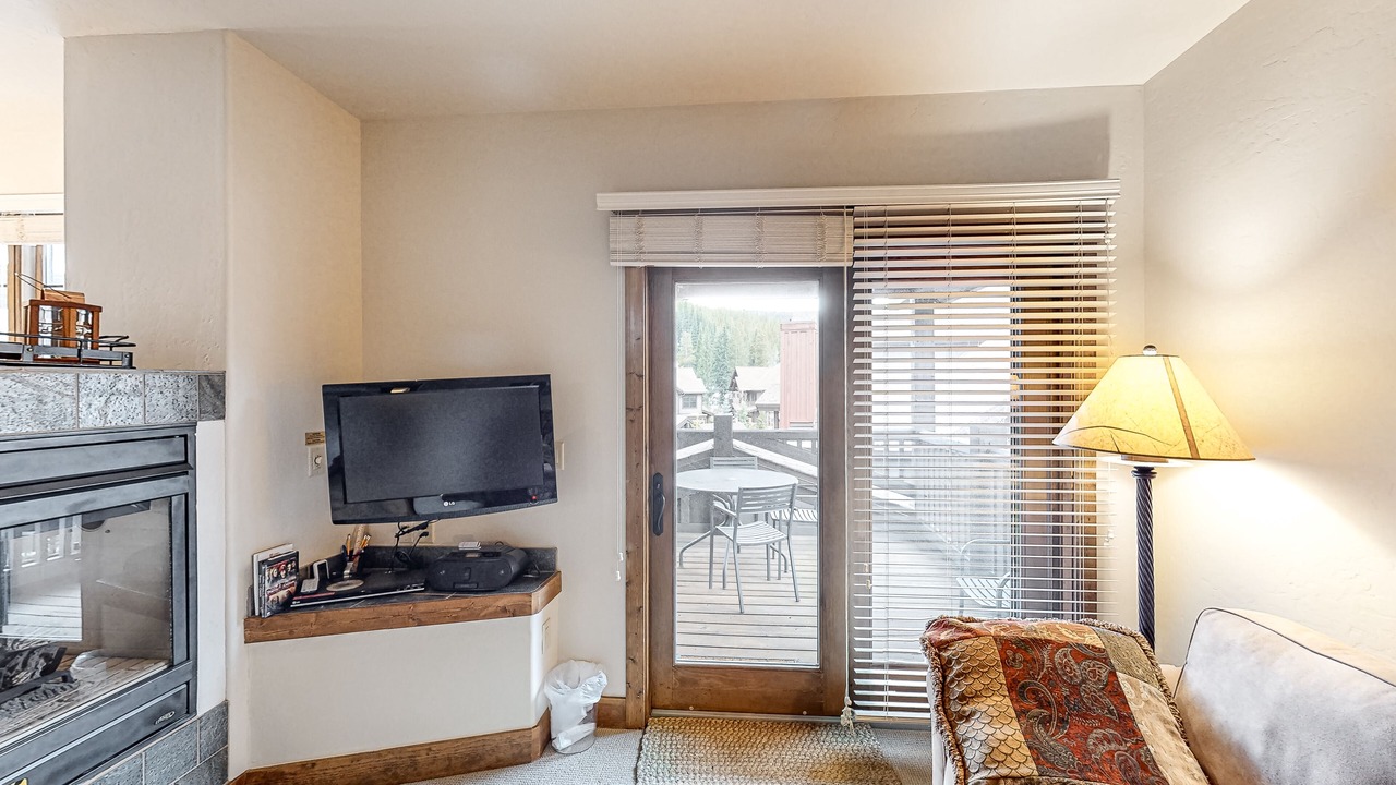 Photo of Livingroom in Copper Mountain Village