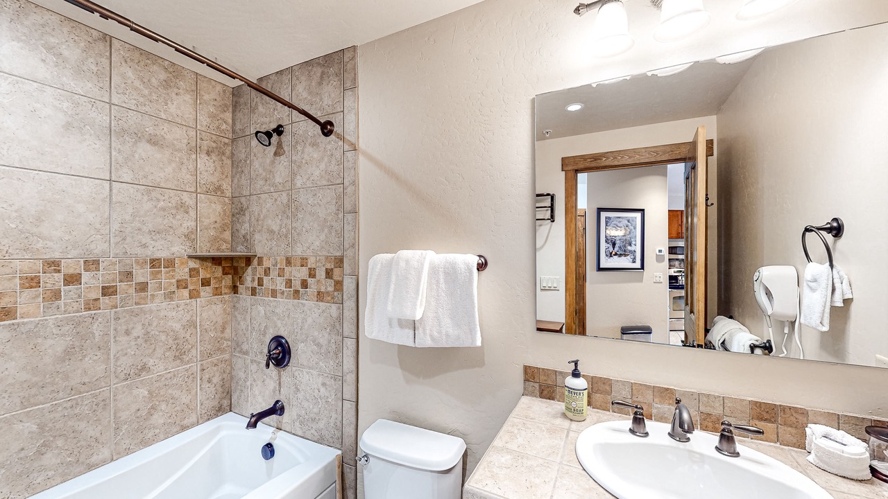 Photo of Bathroom in Copper Mountain Village