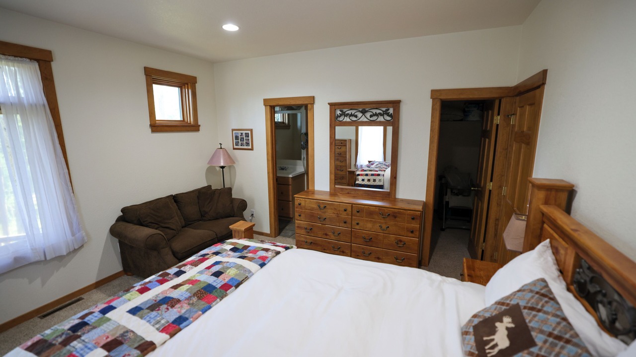 Photo of Bedroom in Fraser