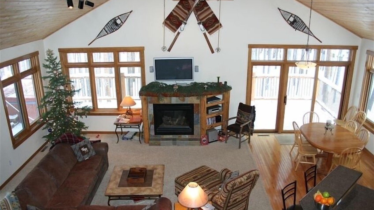 Photo of Livingroom in Fraser