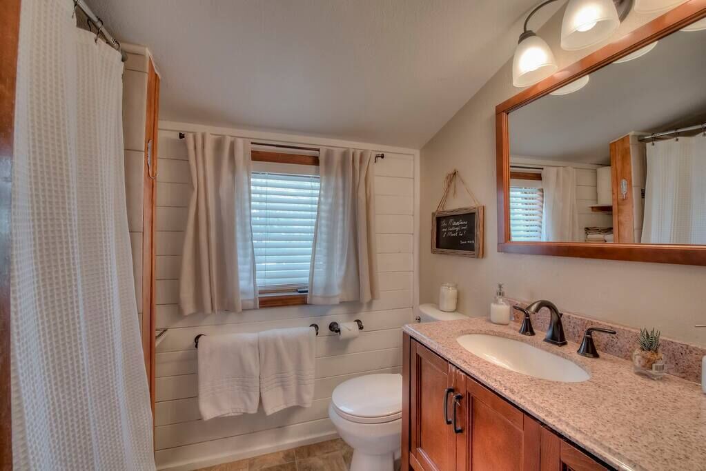 Photo of Bathroom in Historic District
