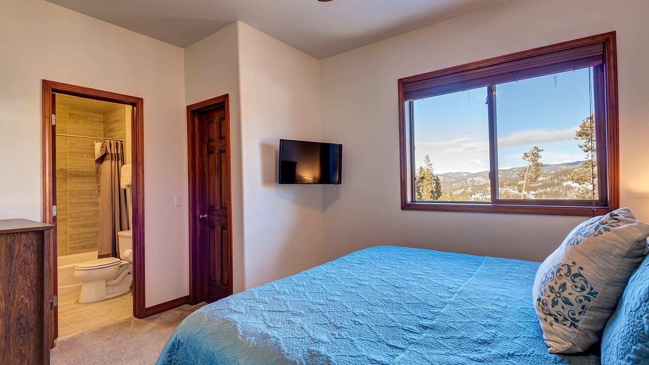 Photo of Bedroom in Breckenridge