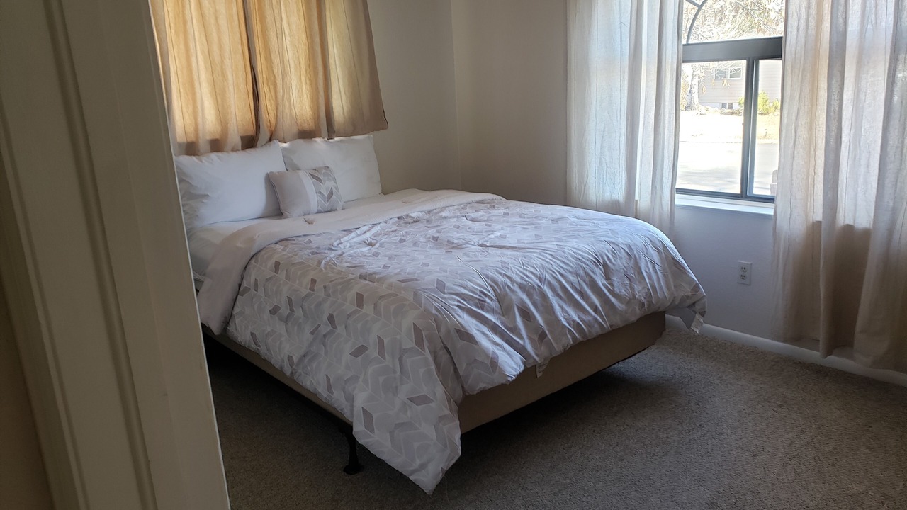 Photo of Bedroom in Englewood