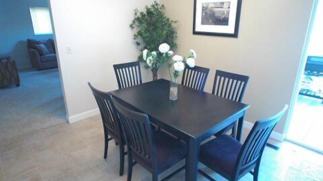 Photo of Livingroom in Englewood