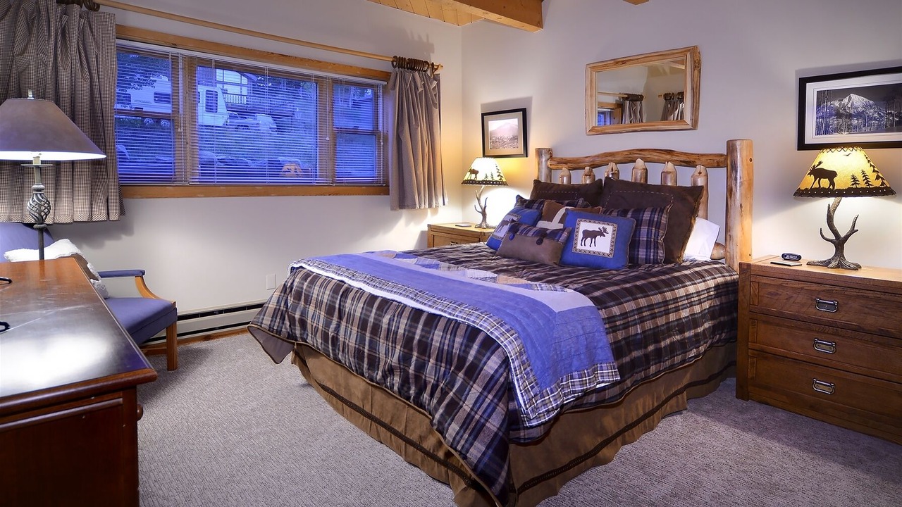 Photo of Bedroom in Crested Butte
