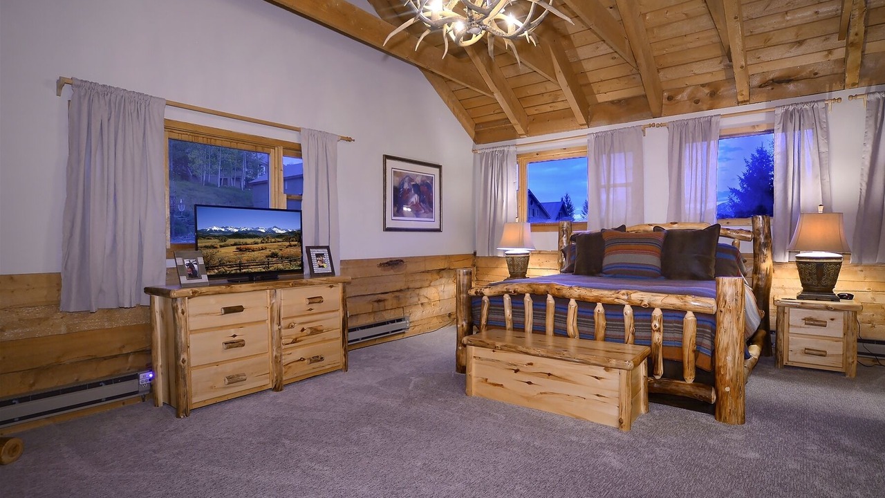 Photo of Bedroom in Crested Butte