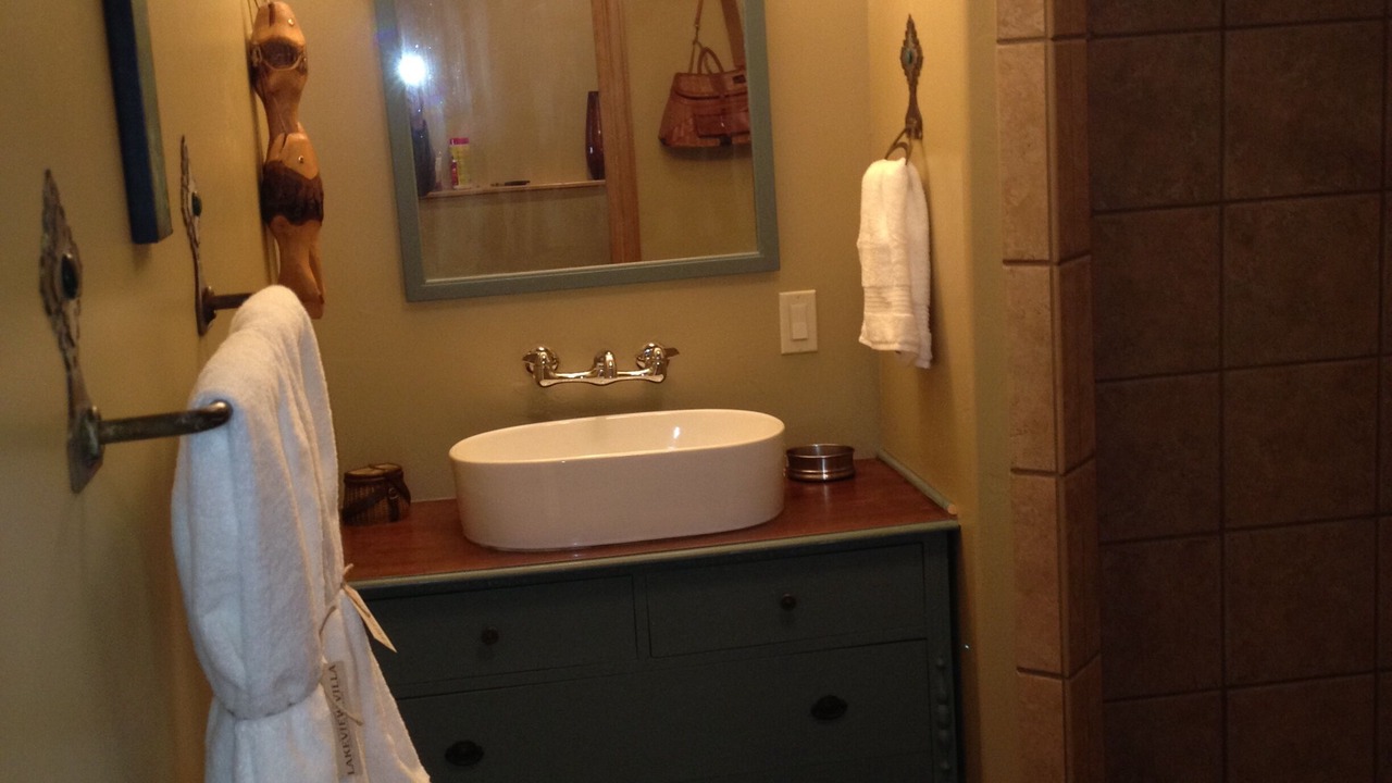 Photo of Bathroom in Columbine Lake