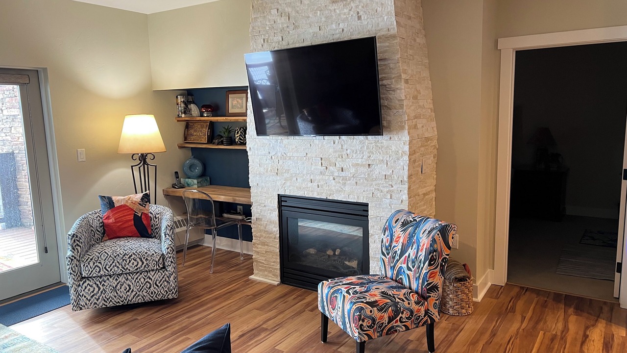 Photo of Livingroom in Silvercreek