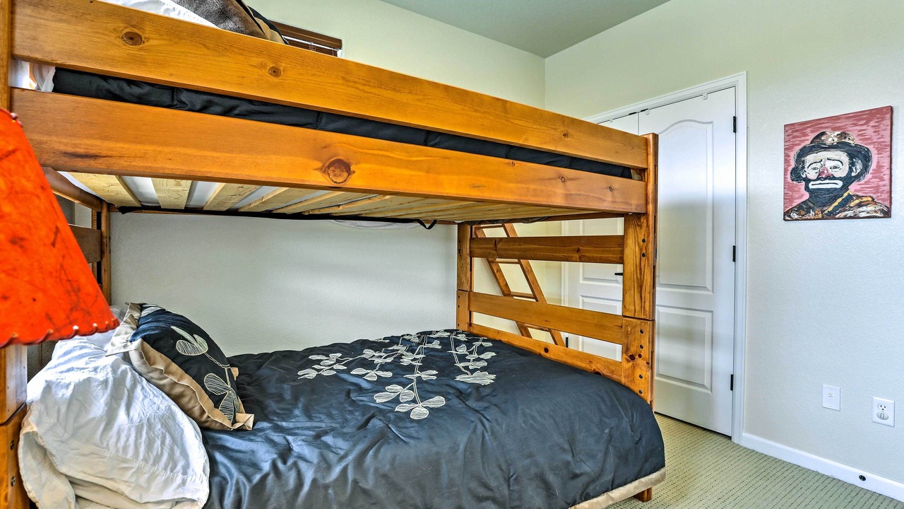 Photo of Bedroom in Silvercreek