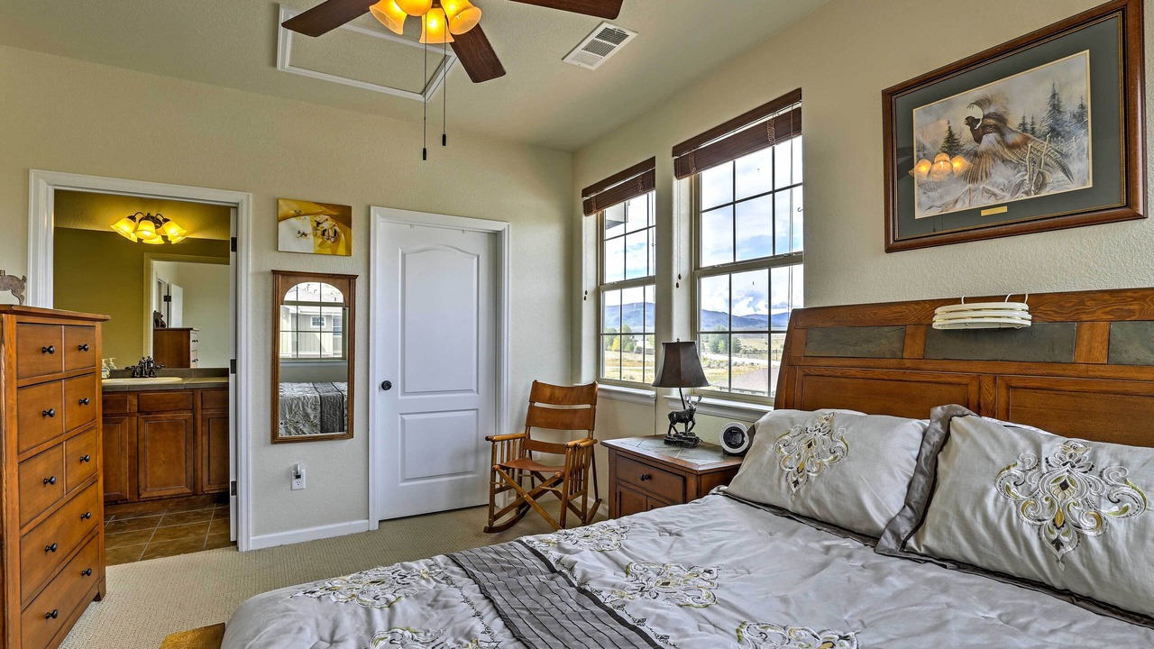 Photo of Bedroom in Silvercreek