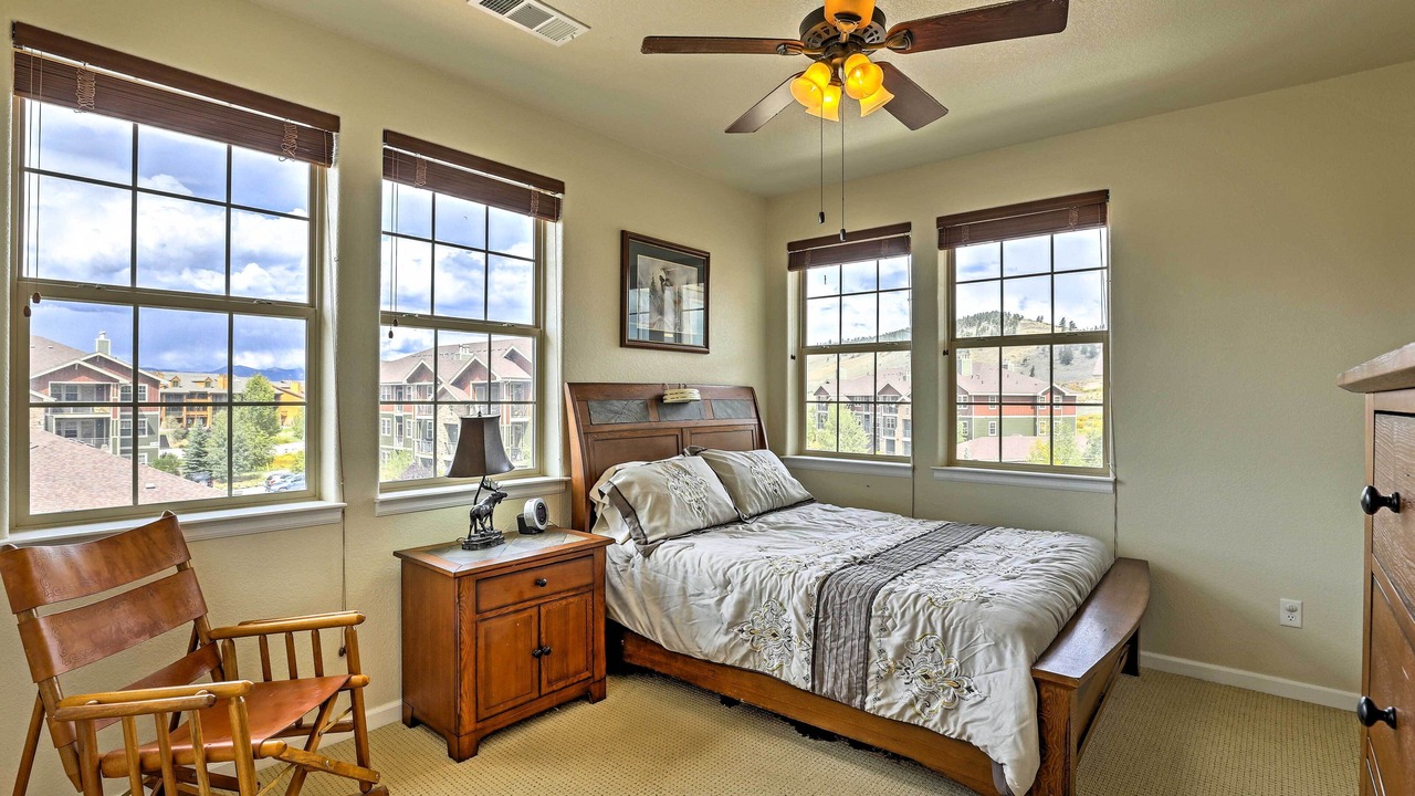 Photo of Bedroom in Silvercreek