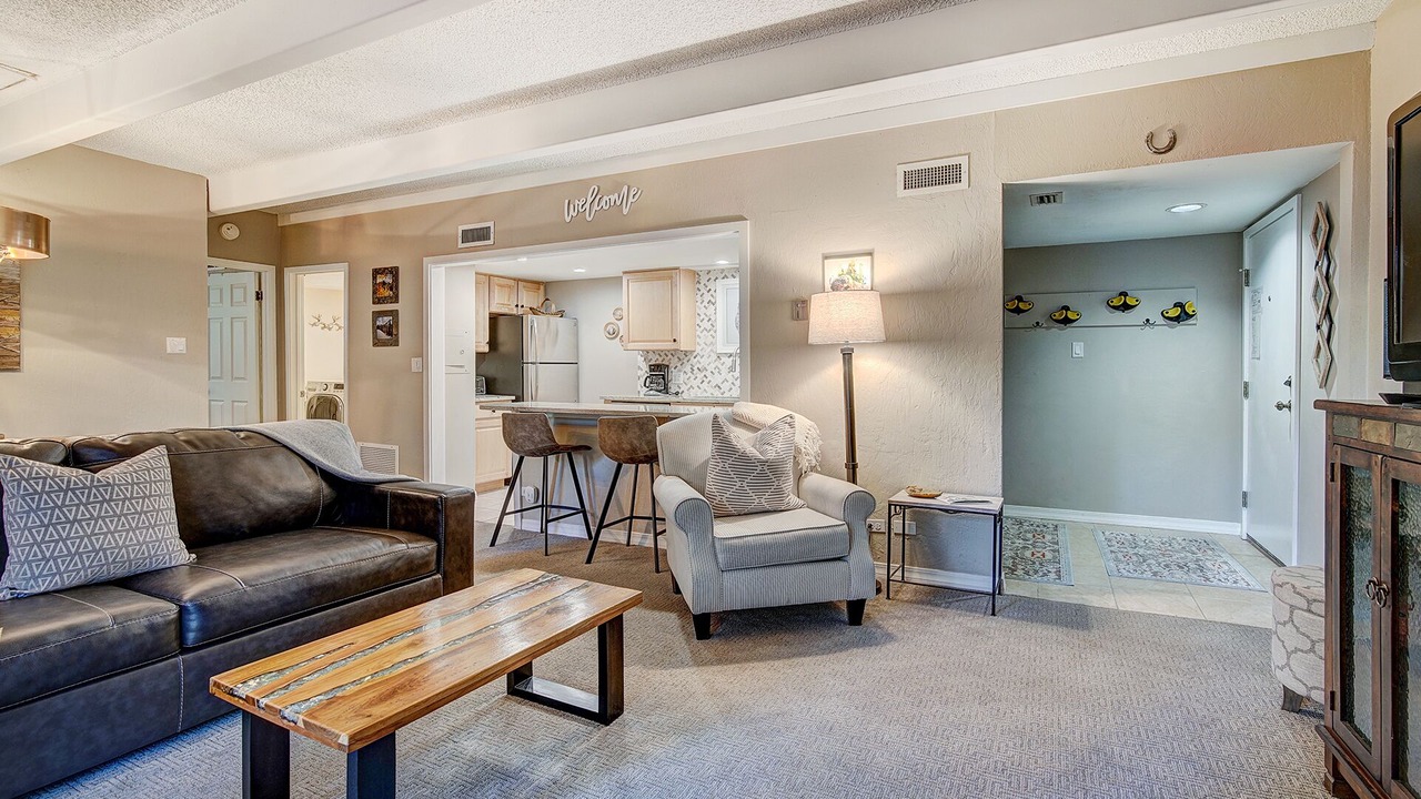 Photo of Livingroom in Warrior's Mark