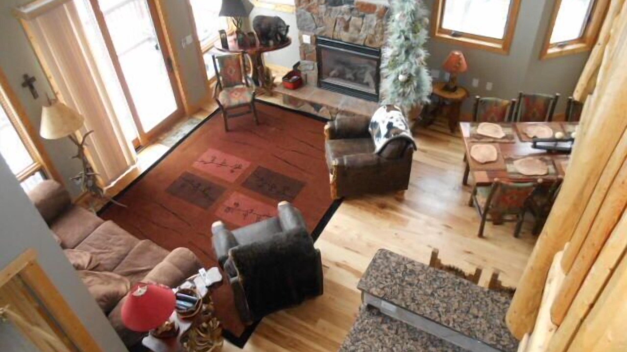 Photo of Livingroom in Stanley Hills