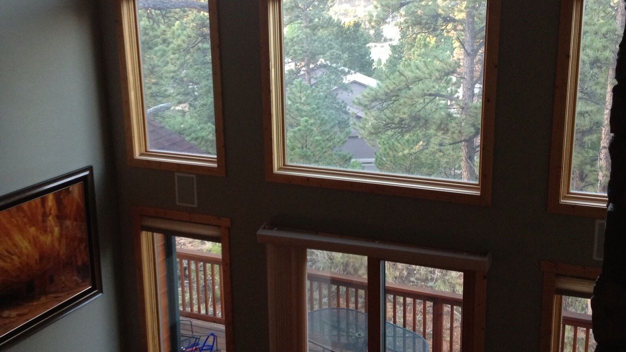 Photo of Livingroom in Stanley Hills