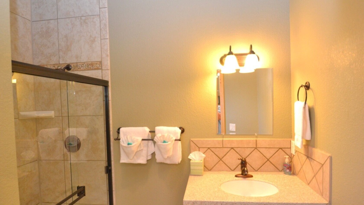 Photo of Bathroom in Stanley Hills