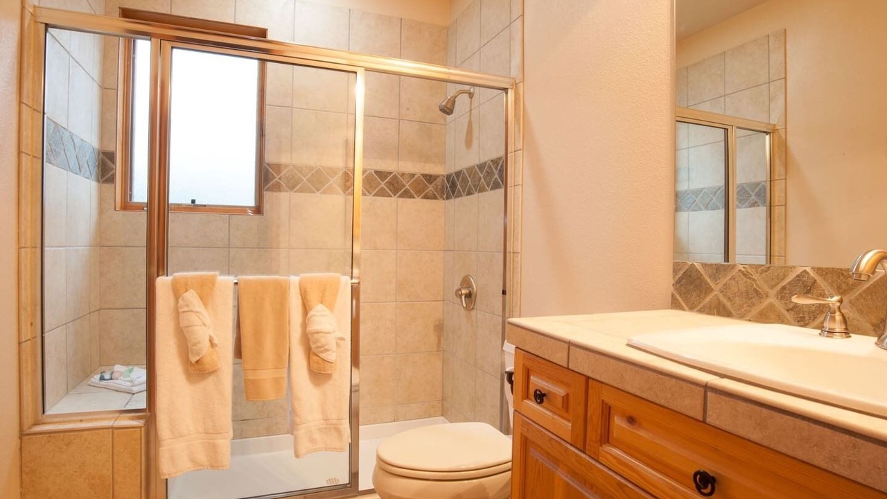 Photo of Bathroom in The Reserve