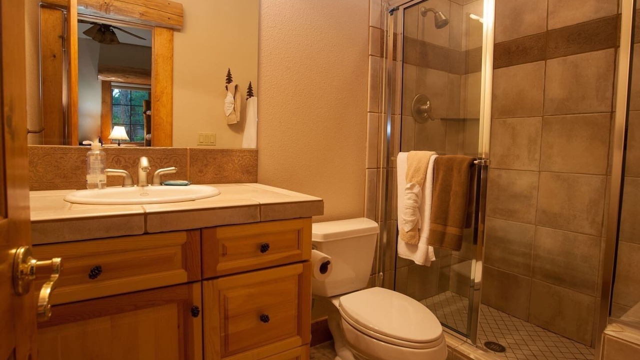 Photo of Bathroom in The Reserve