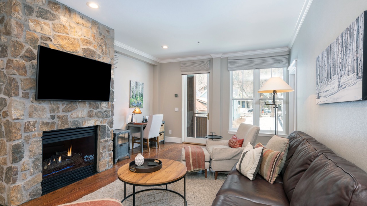 Photo of Livingroom in Telluride