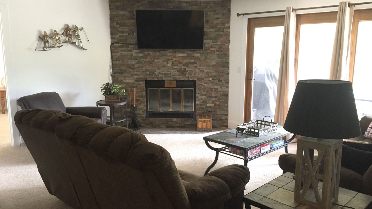 Photo of Livingroom in Mountain House
