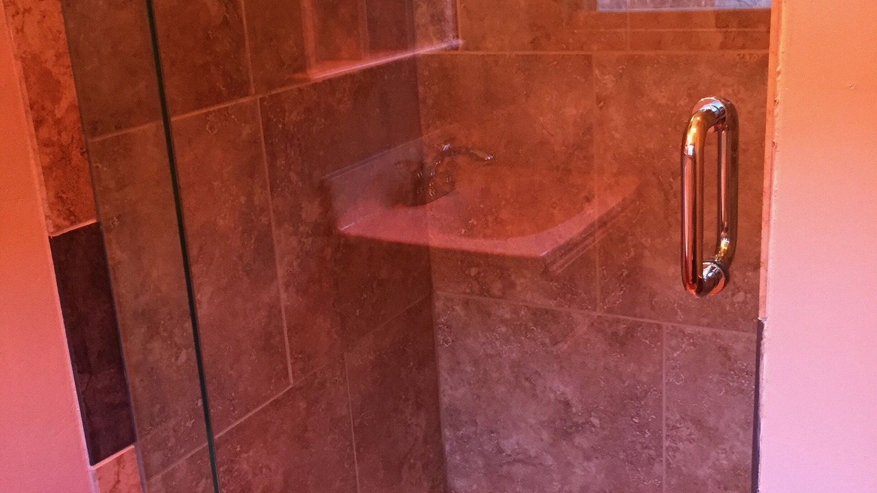 Photo of Bathroom in Garfield