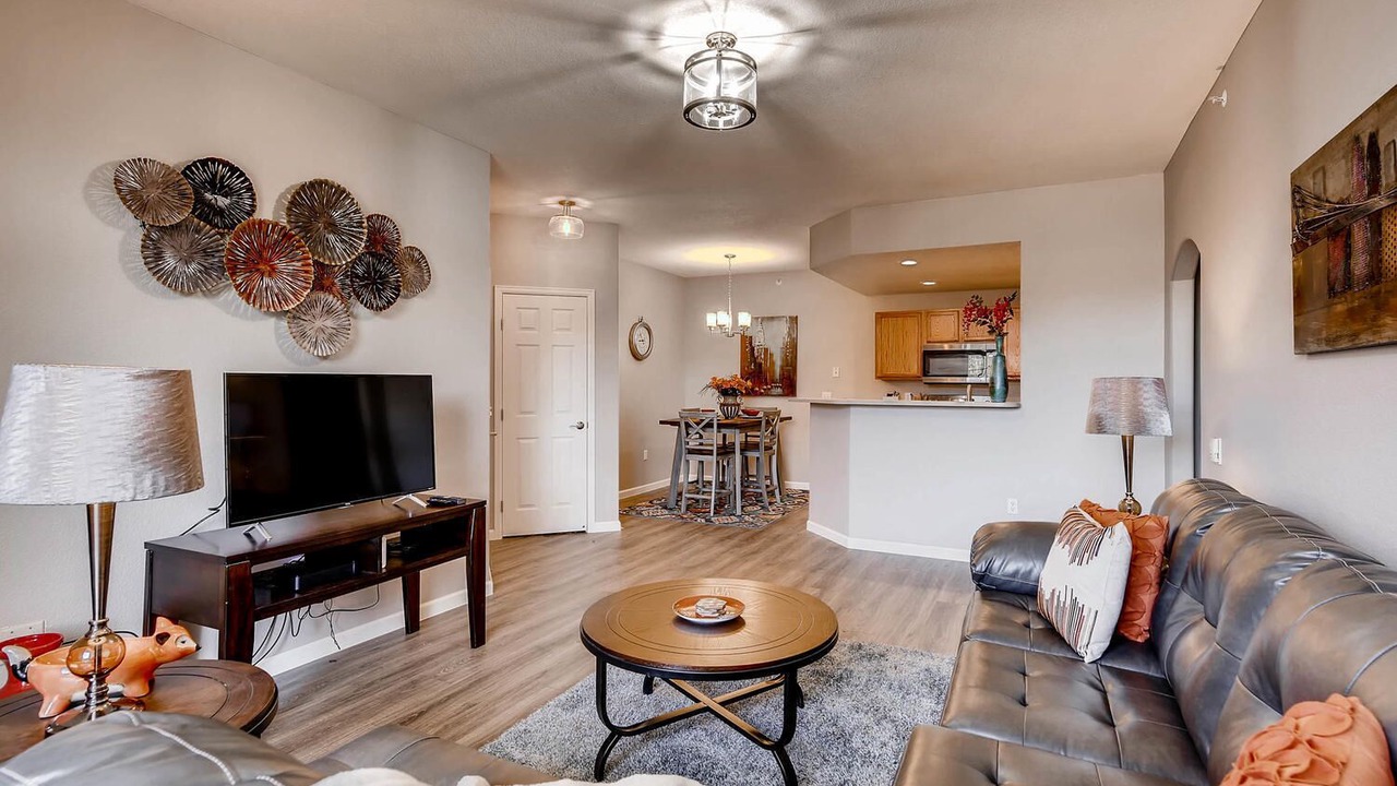 Photo of Livingroom in Englewood