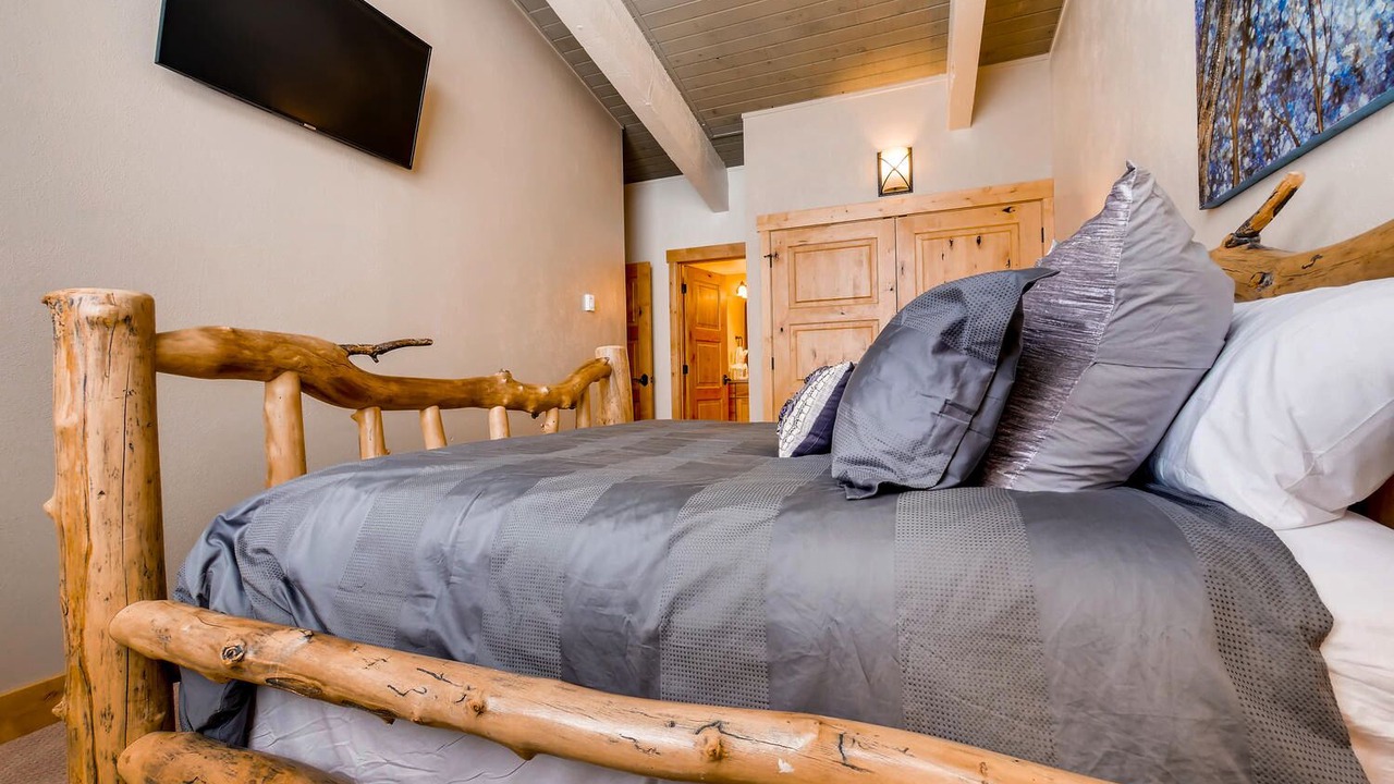 Photo of Bedroom in Steamboat Springs